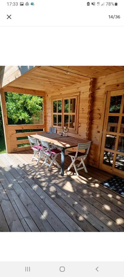L'Oree Des Bois , Detente Et Calme . Mesigny 外观 照片