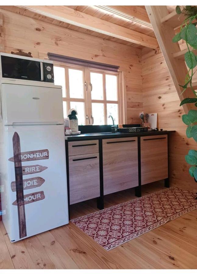 L'Oree Des Bois , Detente Et Calme . Mesigny 外观 照片